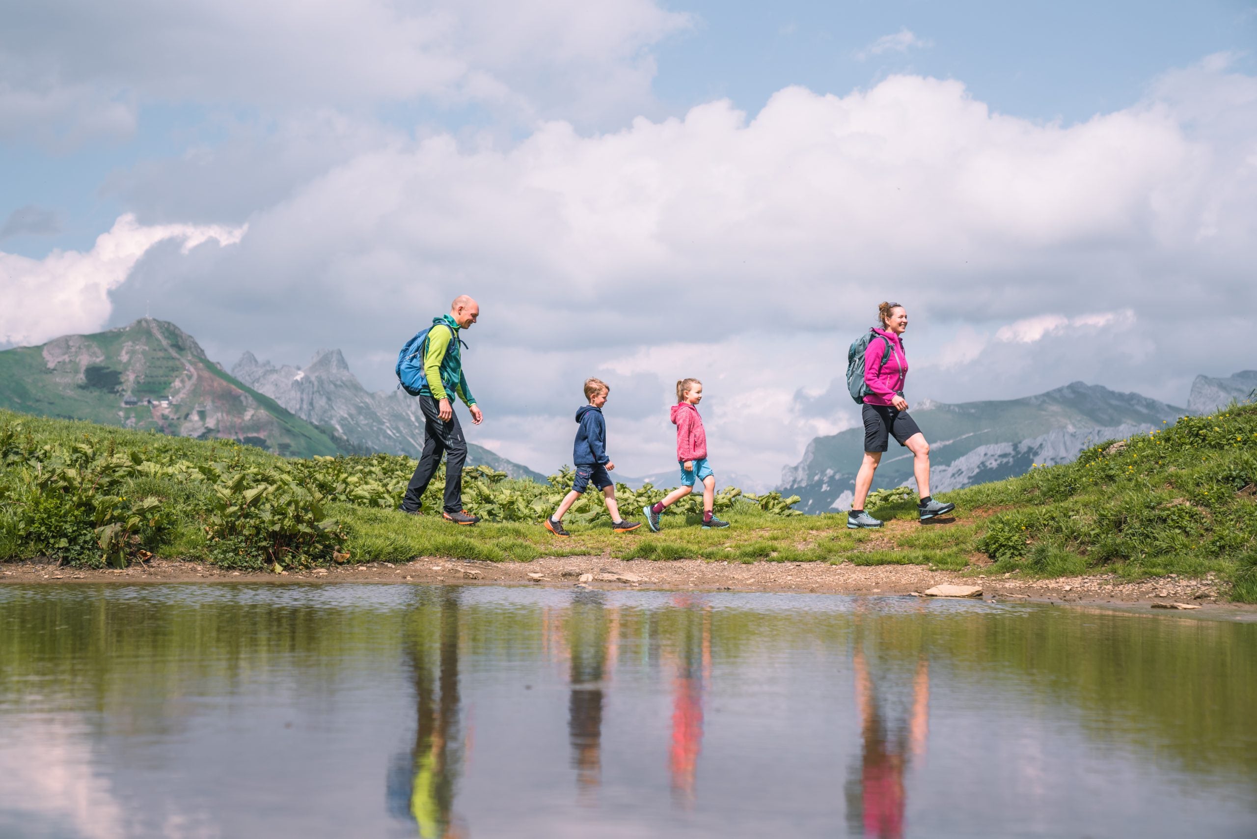 Kids walking sales boots uk